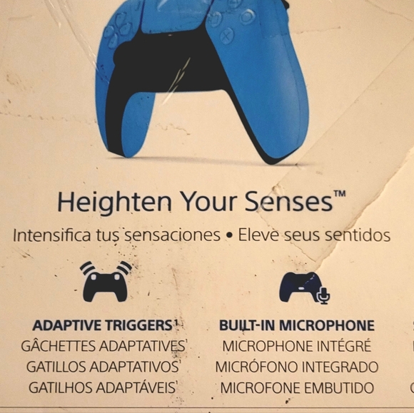 PS5 DualSense Controller - Picture 4 of 8